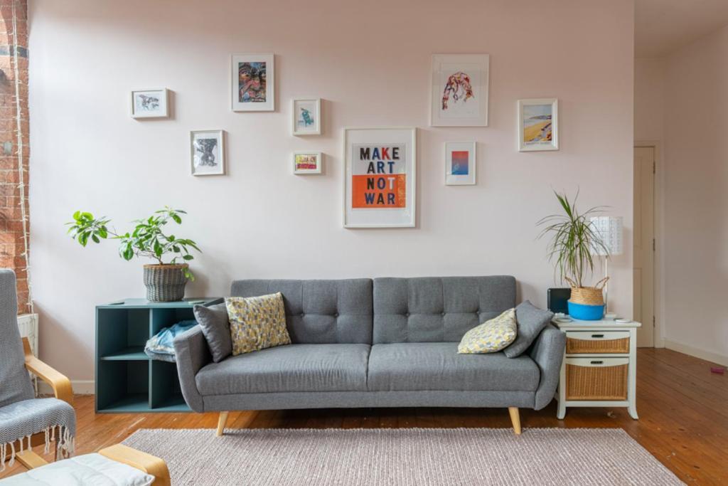 5 Mins Walk From Centre, Spacious City Apt, Open-Plan Nottingham Exterior photo